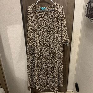 Leopard Duster